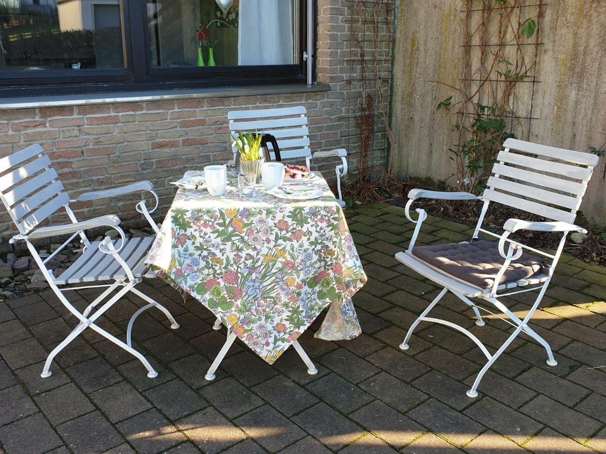 Ferienwohnung Vogelvilla Altenbeken エクステリア 写真