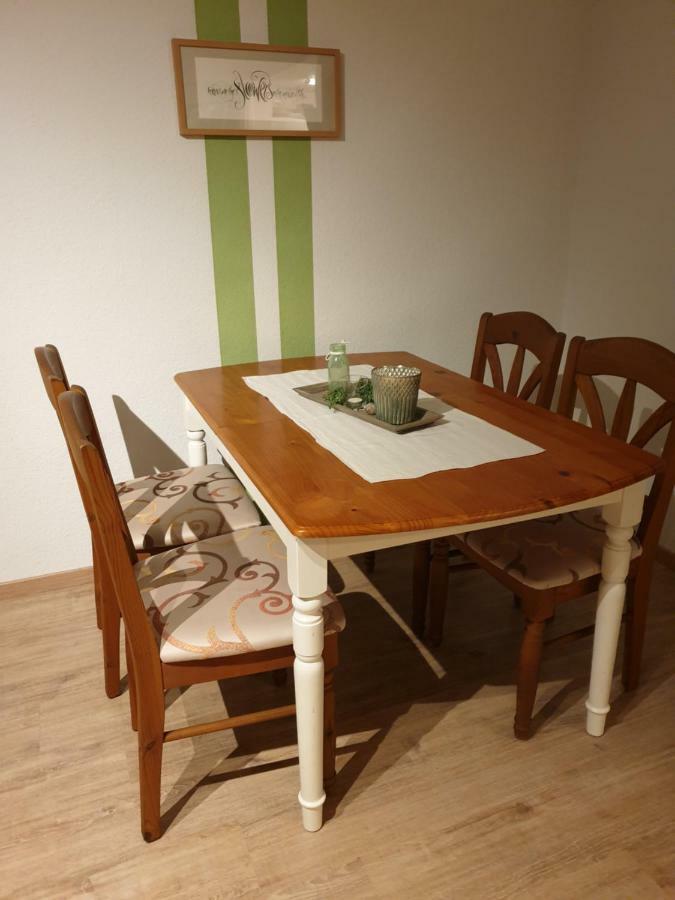 Ferienwohnung Vogelvilla Altenbeken エクステリア 写真